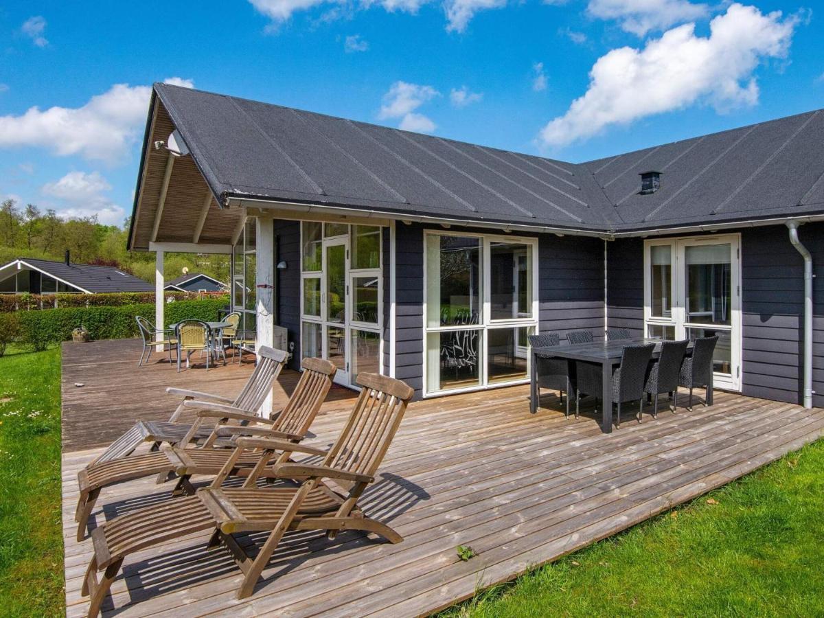 12 Person Holiday Home In Aabenraa Loddenhøj Dış mekan fotoğraf