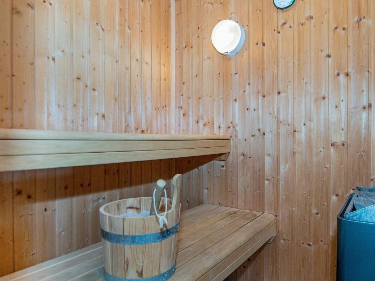 12 Person Holiday Home In Aabenraa Loddenhøj Dış mekan fotoğraf