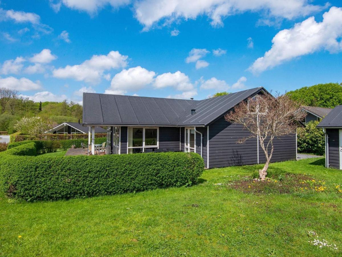 12 Person Holiday Home In Aabenraa Loddenhøj Dış mekan fotoğraf